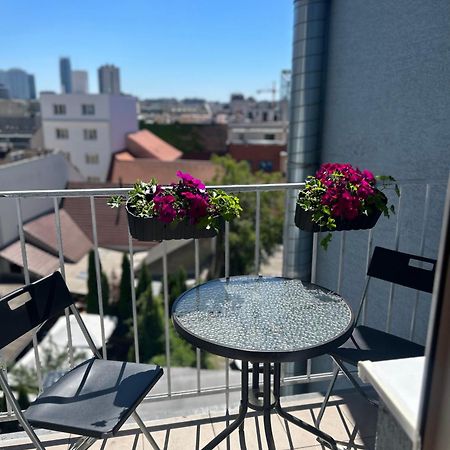 Apartmán Plaza De Luxe Bratislava Exteriér fotografie